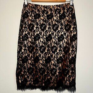 Banana Republic Black Lace Pencil Skirt - Size 2 - Elegant & Classic